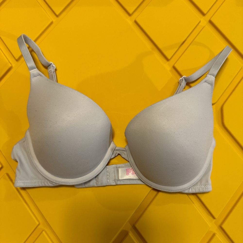 PINK victoria’s secret bra